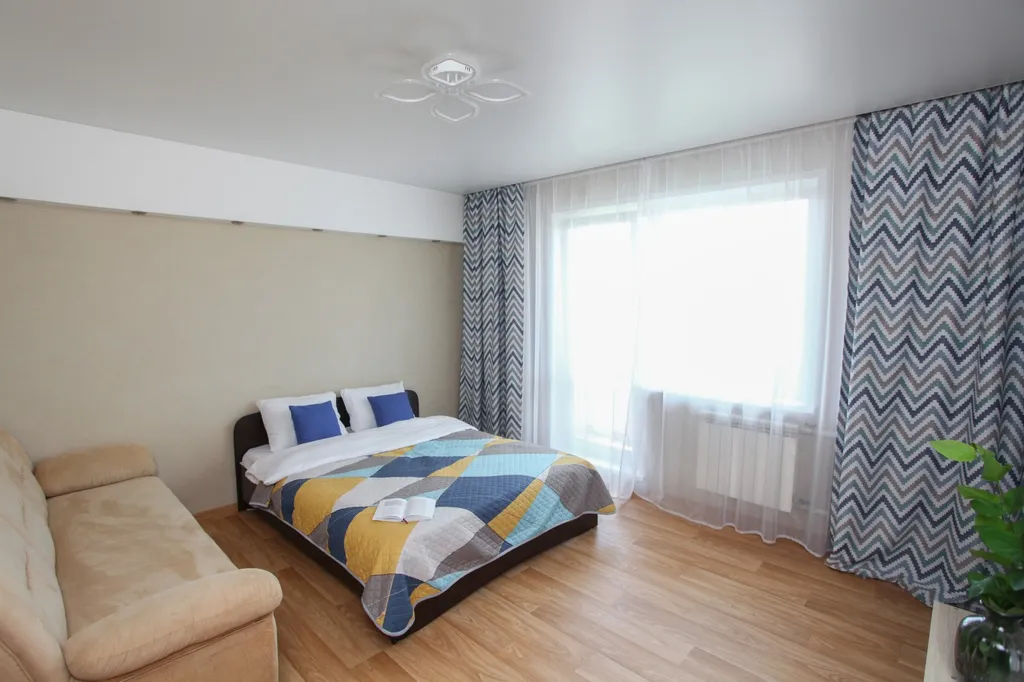 Солнечная квартира рядом с ТРЦ Планета