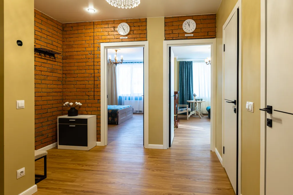 Яркая квартира с двумя балконами