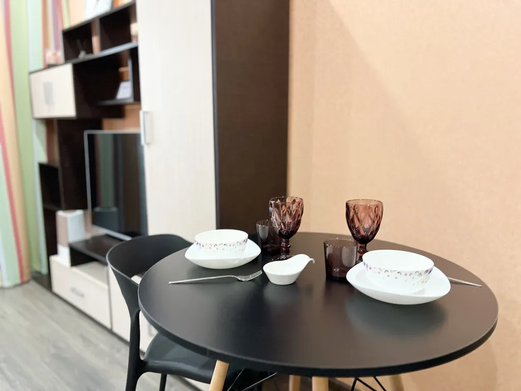 Квартира-студия Вверх