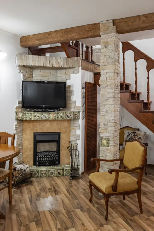 Атмосферная двухуровневая квартира с парковкой у Эрмитажа