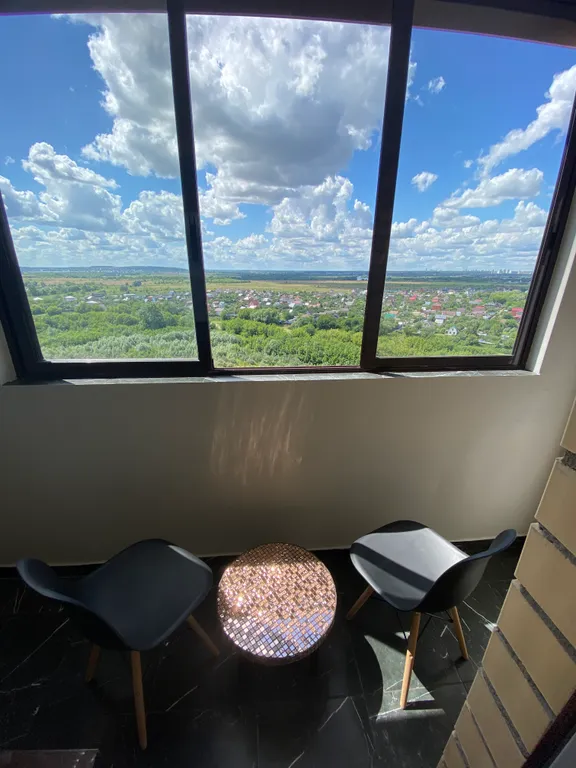 Уютная дизайнерская студия