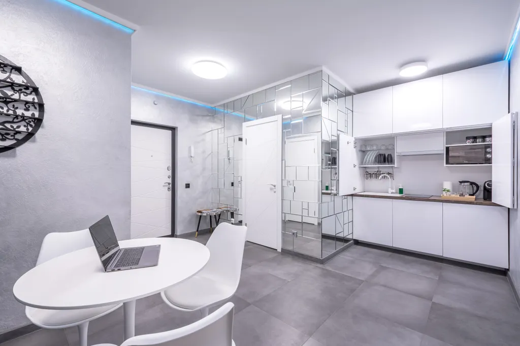 Зеркальный премиум-апарт в ЖК Большой