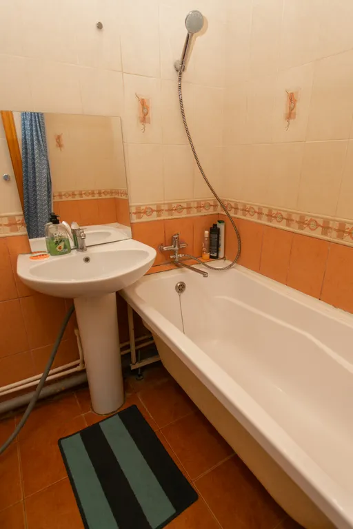 Апартамент возле Школы хоккея