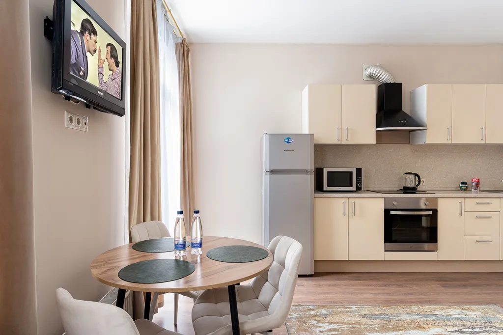 Студия возле Ледовой Арены