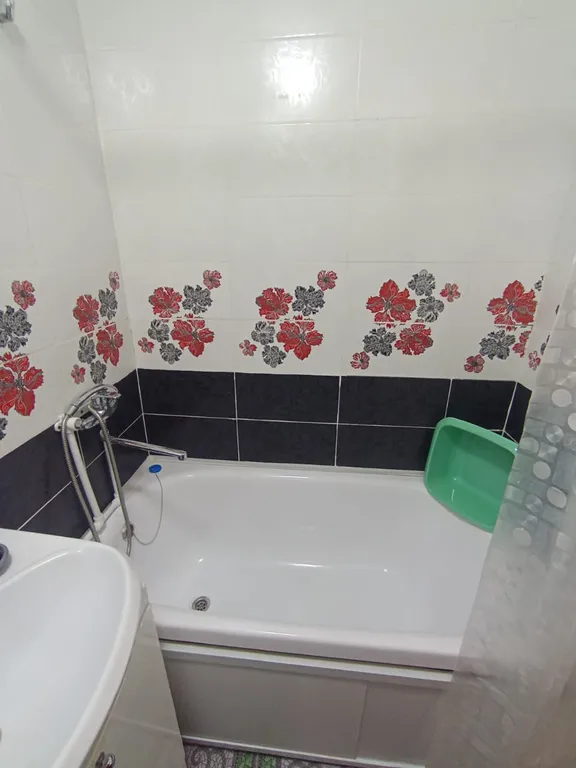 Отличная 2 комнатная квартира рядом с озером для 6 гостей