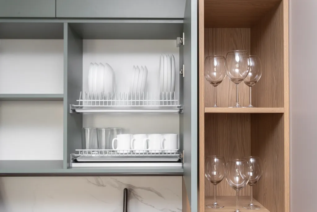 Just rent this apartment)