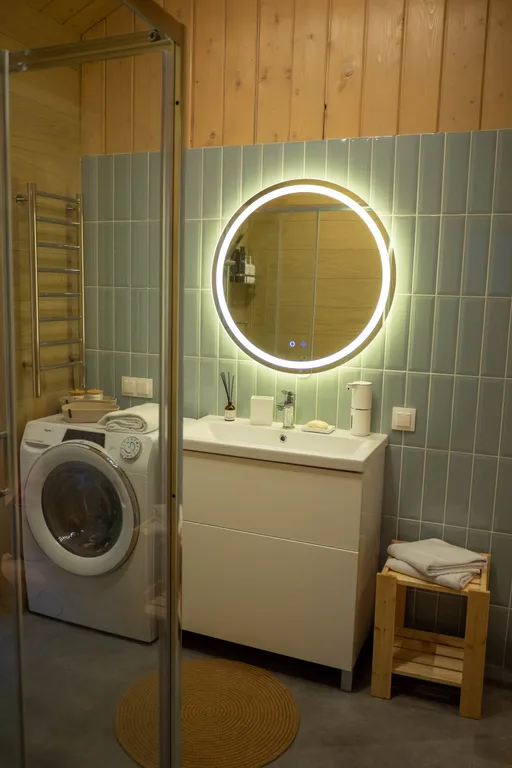 Дом с сауной и джакузи на террасе