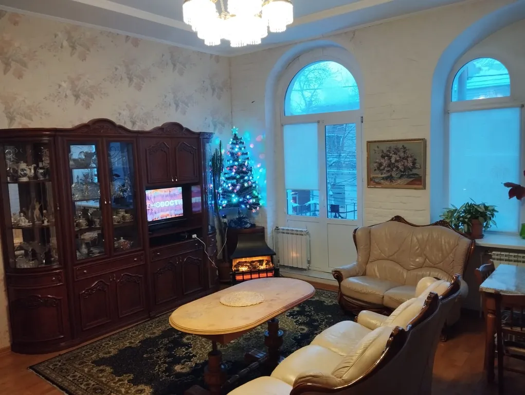 Квартира на усадьбе в купеческом центре исторического города