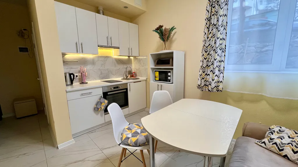 Уютная квартира в заповеднике у моря — аренда посуточно в Гаспра