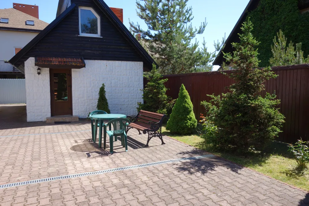 Коттедж Однокомнатный номер с отдельным входом (завтраки включены) — Рыбачий