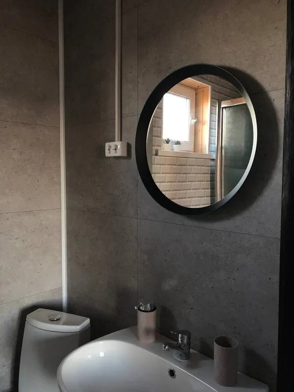 Дом-студия на берегу озера Кот и Лось