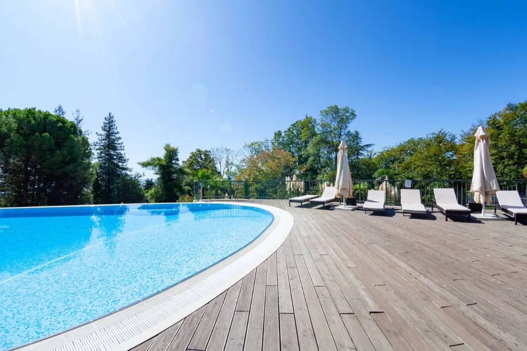 De Luxe Актёр Гэлакси