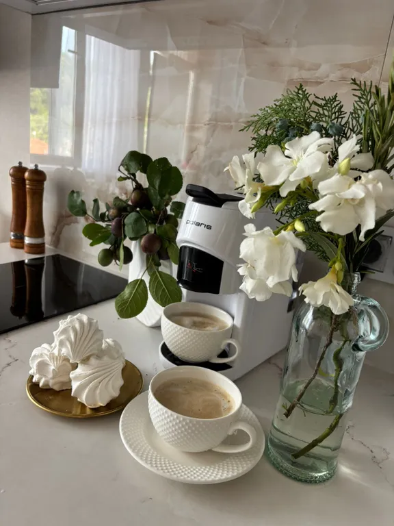 Квартира Двухкомнатная квартира с дизайнерским ремонтом — Адлер