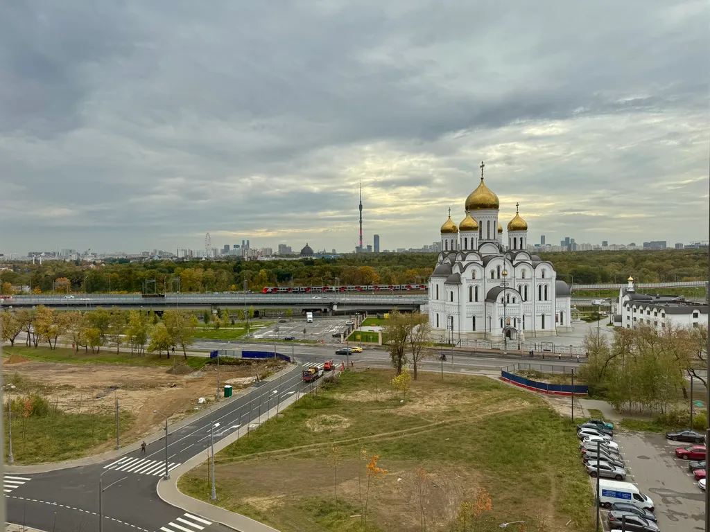 Квартира 4-комнатная квартира с видом на ВДНХ, Останкинскую башню, 84м, 7 кроватей — Москва