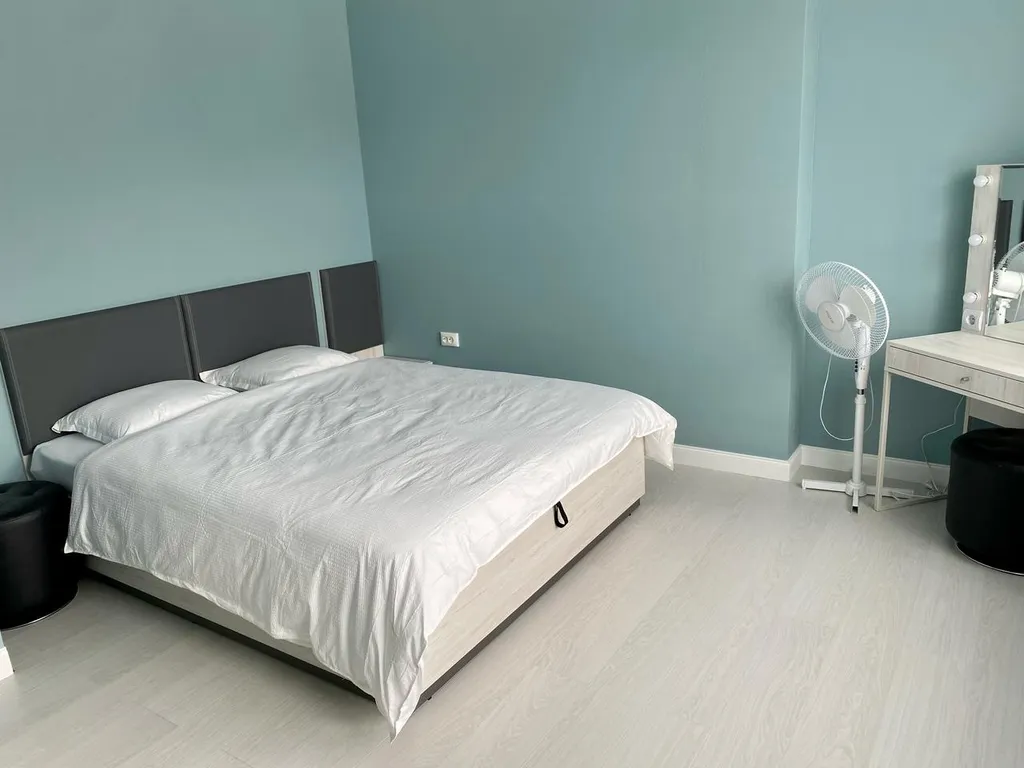 Апартаменты с видом на гору Большевик