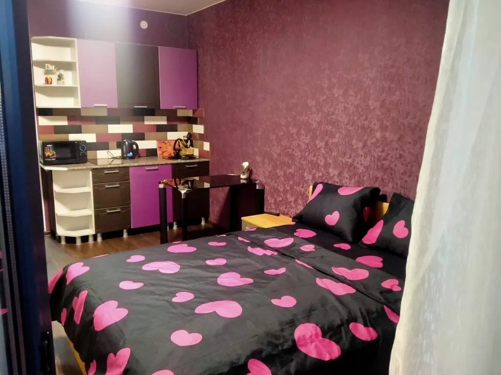 Студия на берегу реки