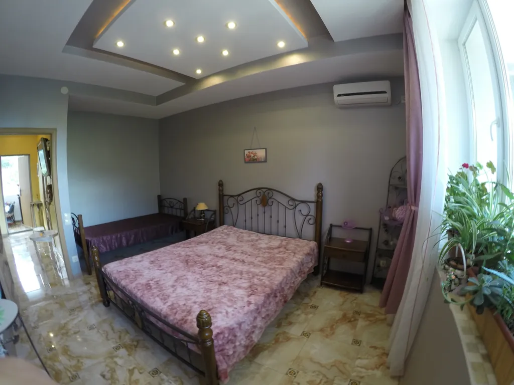 Квартира Апартаменты с большой террасой — аренда посуточно в Партенит