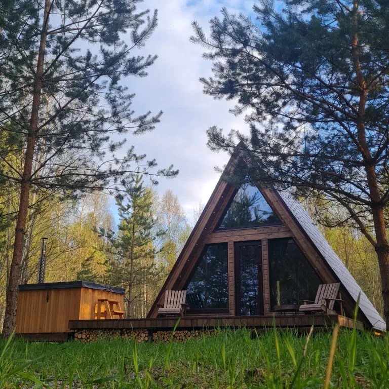 Домик в лесу Волчье логово