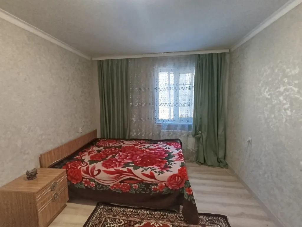 Домик у озера