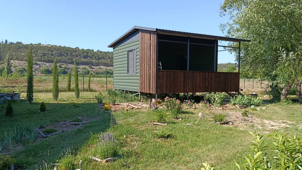 Коттедж Дом в лесу у реки — Севастополь