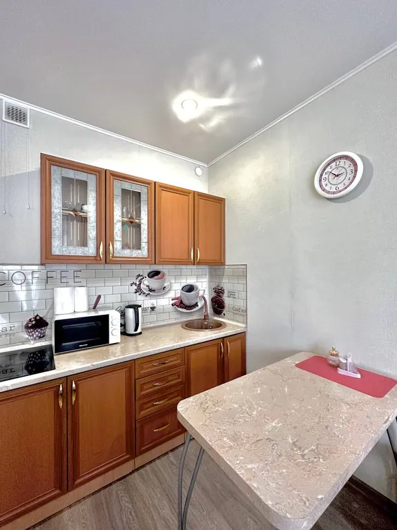 Уютная студия 5 минут от ЖД вокзала.Работаем с Юр/лицами.