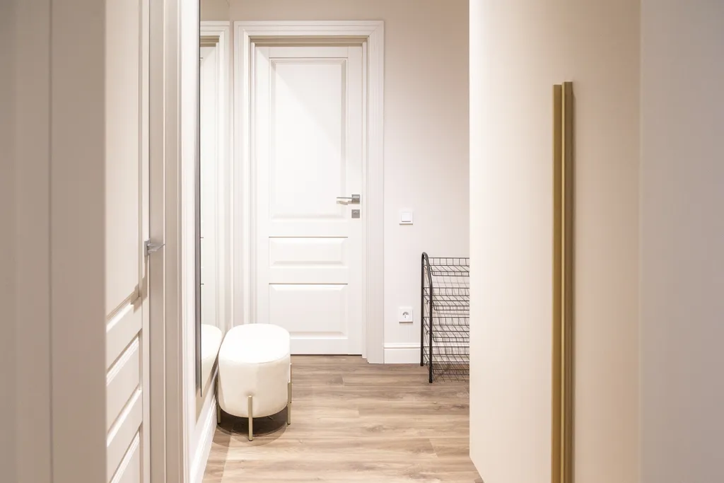 Дизайнерские апартаменты Атмосфера с уютным балконом