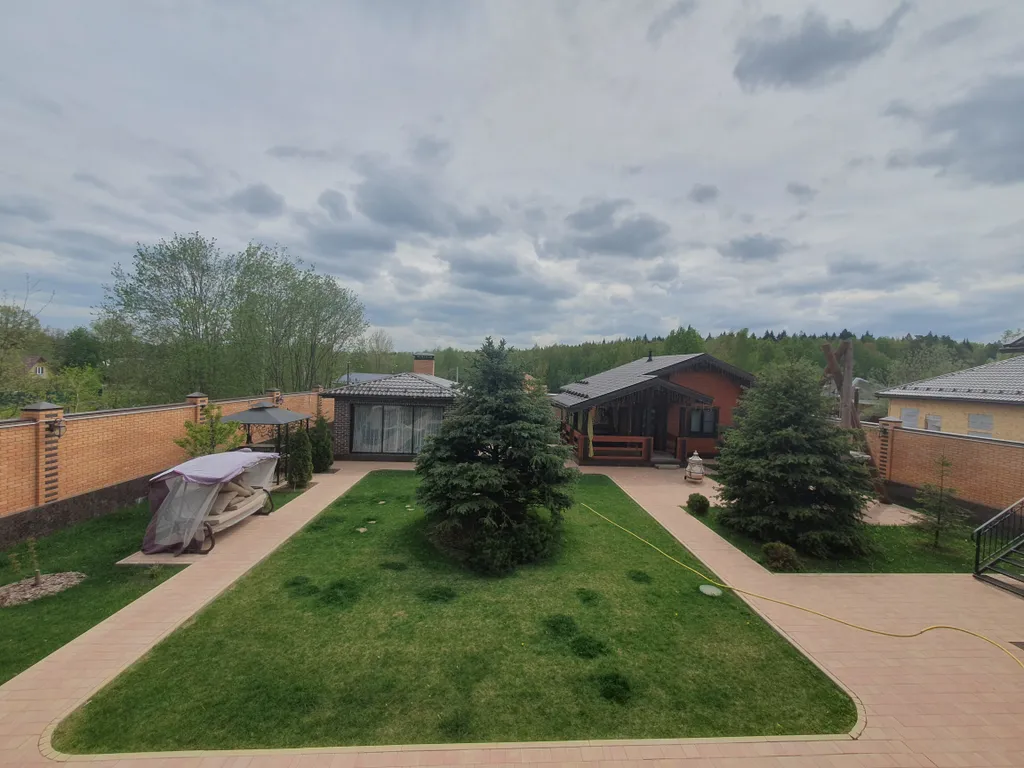 Уютный загородный дом из бруса с баней и чаном на дровах