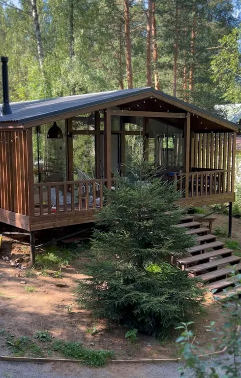 Коттедж Коттедж у озера с камином Сосновый Дом — Орехово