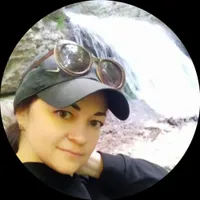 Элина Батурина