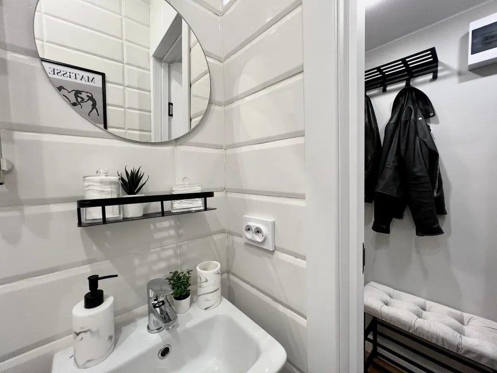 Светлые апартаменты для двоих рядом с Шереметьево