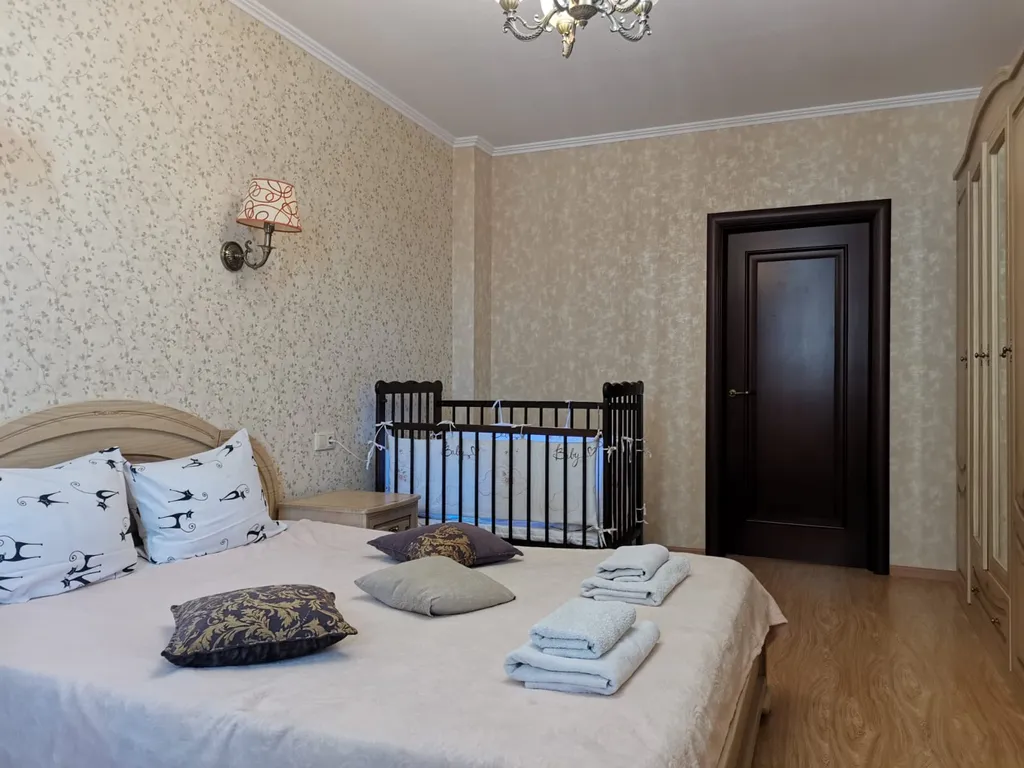 Квартира Квартира с видом на реку, с детской кроваткой — Краснодар