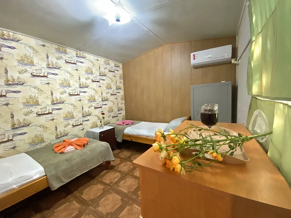 Коттедж 2-комнатный Дом — Курортное (Феодосия)