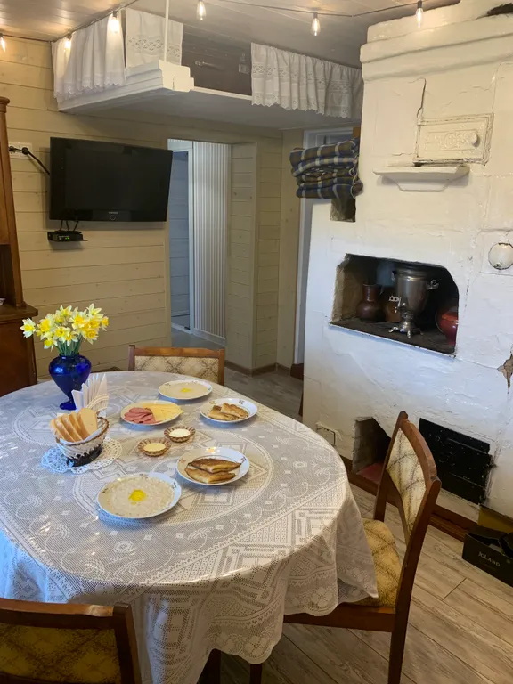 Дом Лебедевых