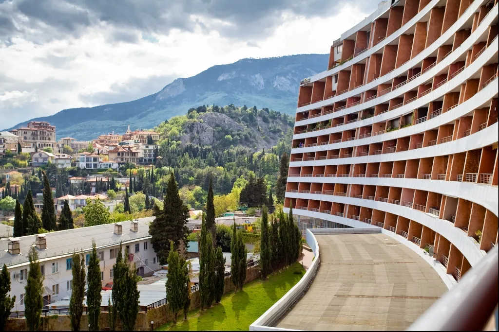 2-комнатная квартира с видом на море