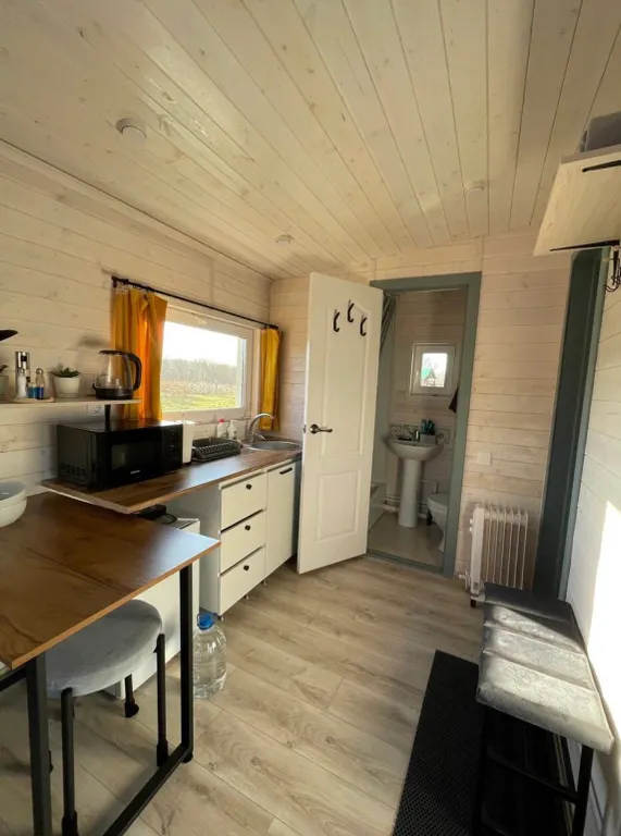 Коттедж Атмосферный домик + Баня на дровах + Чан — аренда посуточно в Пермь