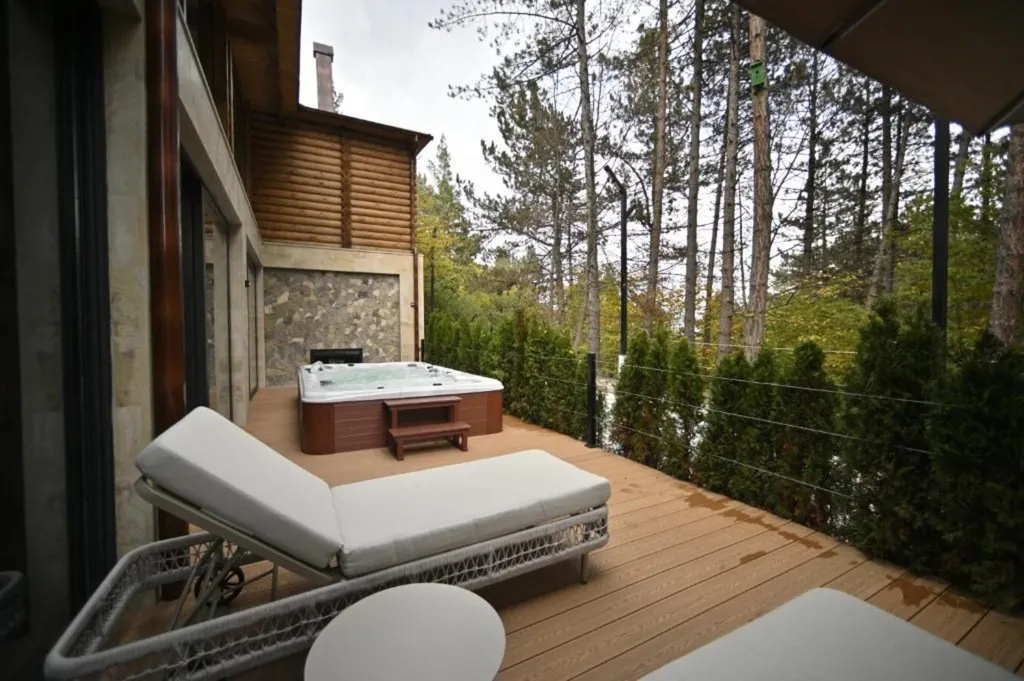 4-комнатный Дом