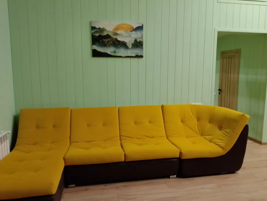 Дом Солнце в горах с баней на территории