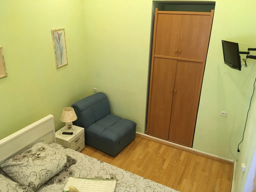 В центре у моря