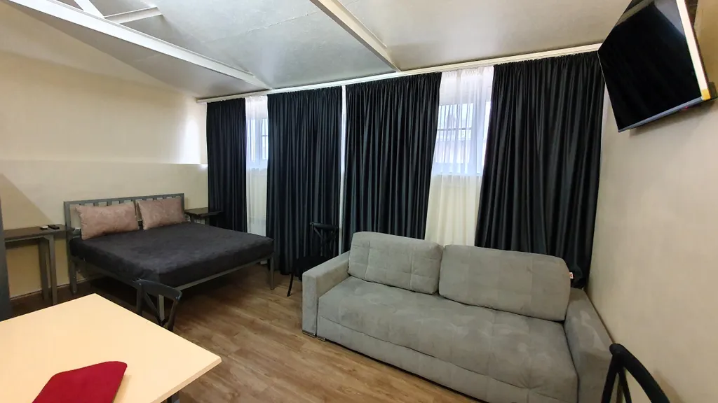 Двухкомнатная квартира до 6 спальных мест