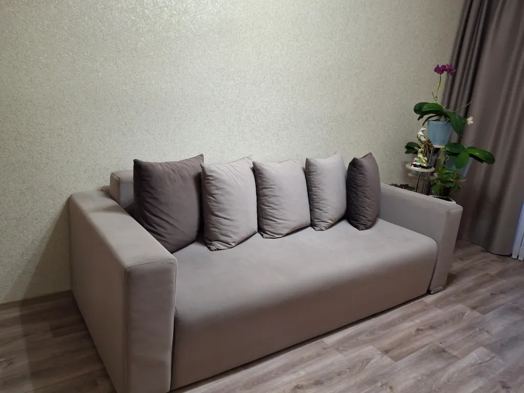 Уютная квартира в самом центре города напротив места основания города