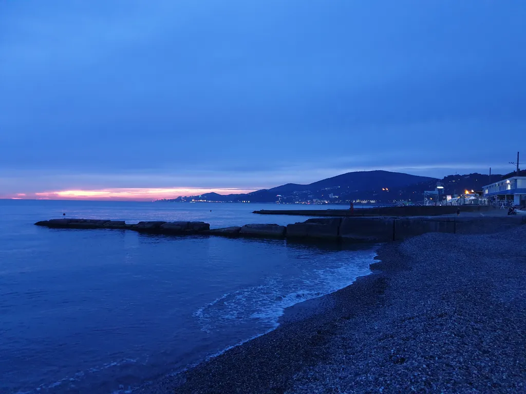 Квартира Квартира Уютная студия в двух шагах от моря — Адлер