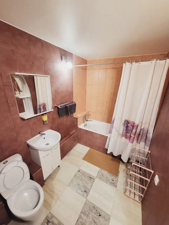 Новая чистая квартира с современным и свежим ремонтом