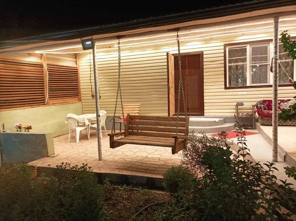 Коттедж Отличный дачный дом с зоной для мангала — аренда посуточно в Дубки