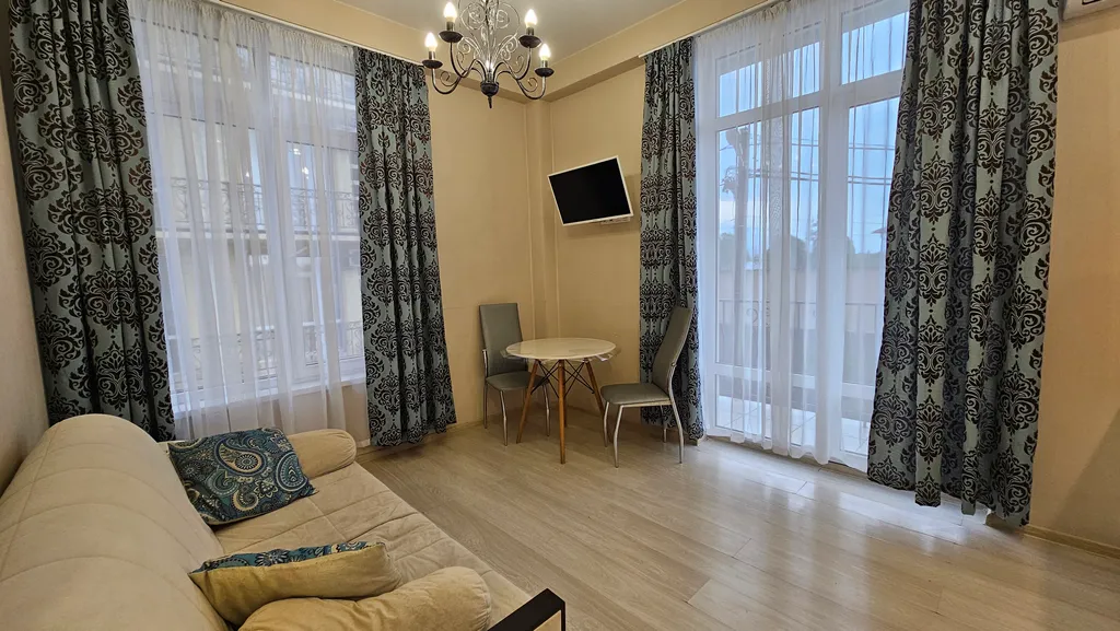 Квартира Просторная квартира на Фигурной от HomeHotelSochi — Сириус