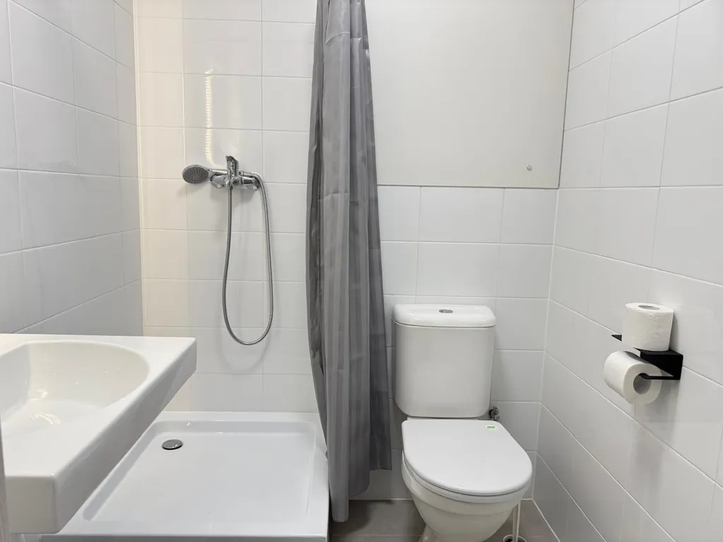 Студия с тремя раздельными спальными местами