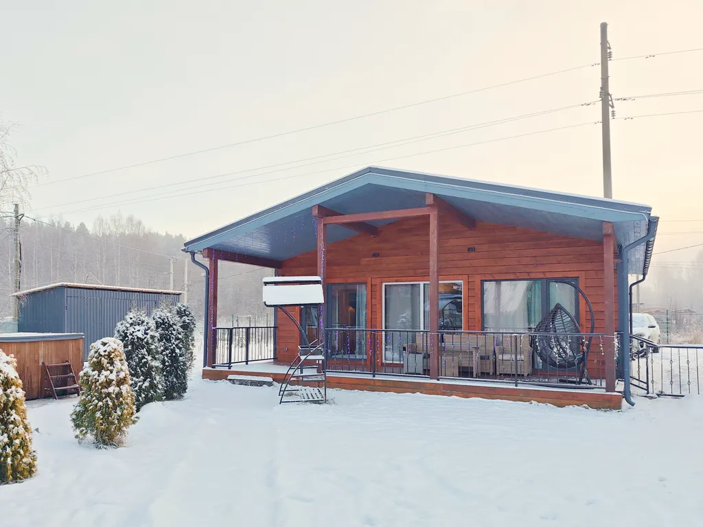 Коттедж Коттедж рядом с Красным озером — Светлое