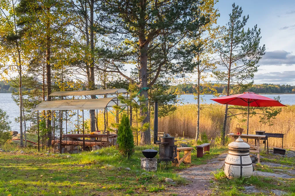 Коттедж Берег у леса