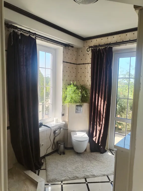 Просторный комфортабельный коттедж