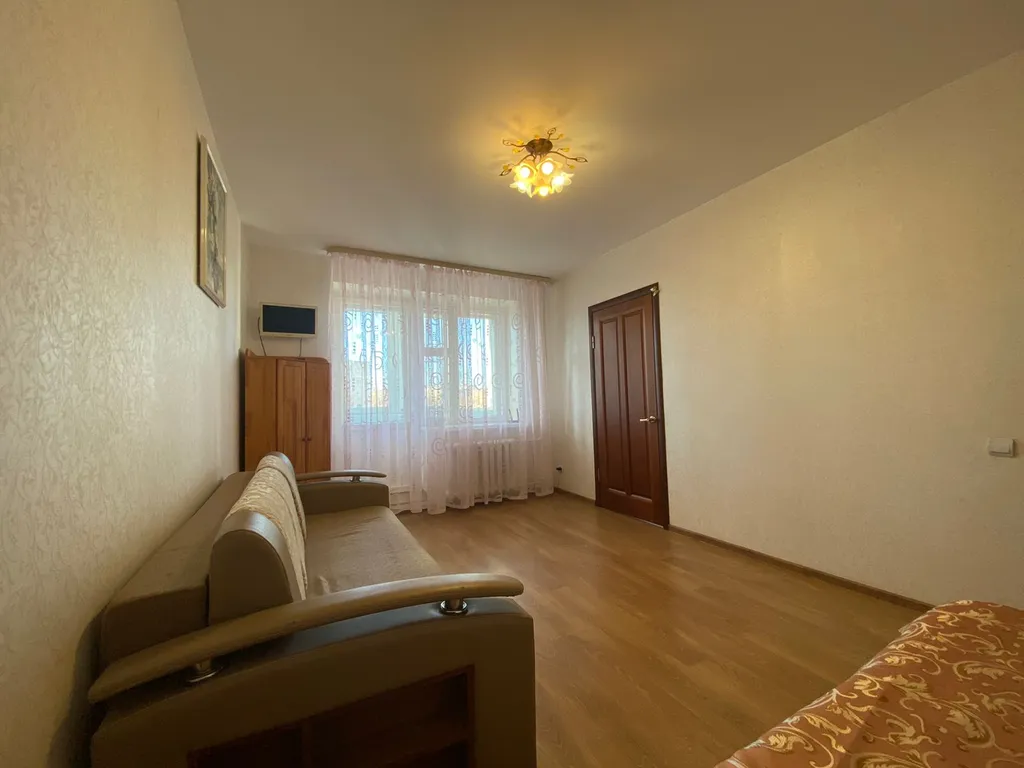 4-комнатная Квартира