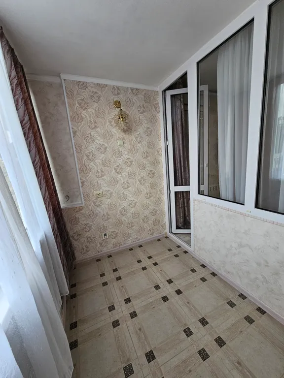 Трёхкомнатная с видом на море и горы